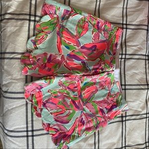 Lilly Scalloped Shorts